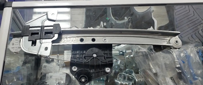 Стеклоподъемник для BYD E2